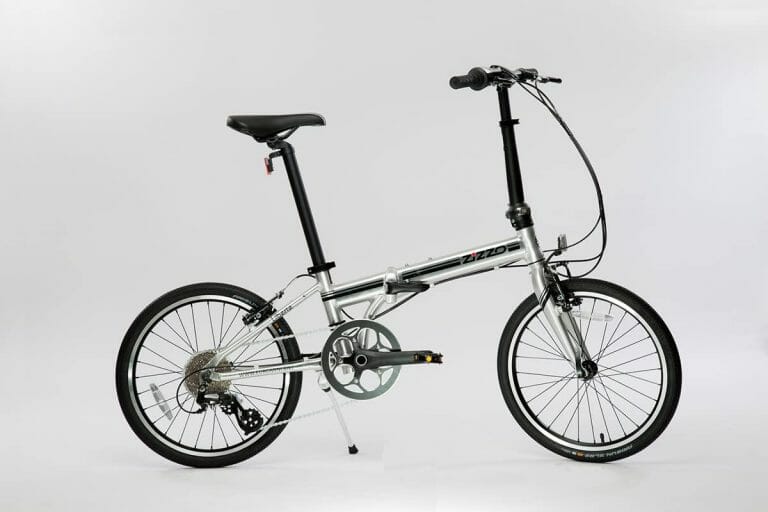 9 Best Lightweight Folding Bikes Reviewed in 2021 [And Ranked]